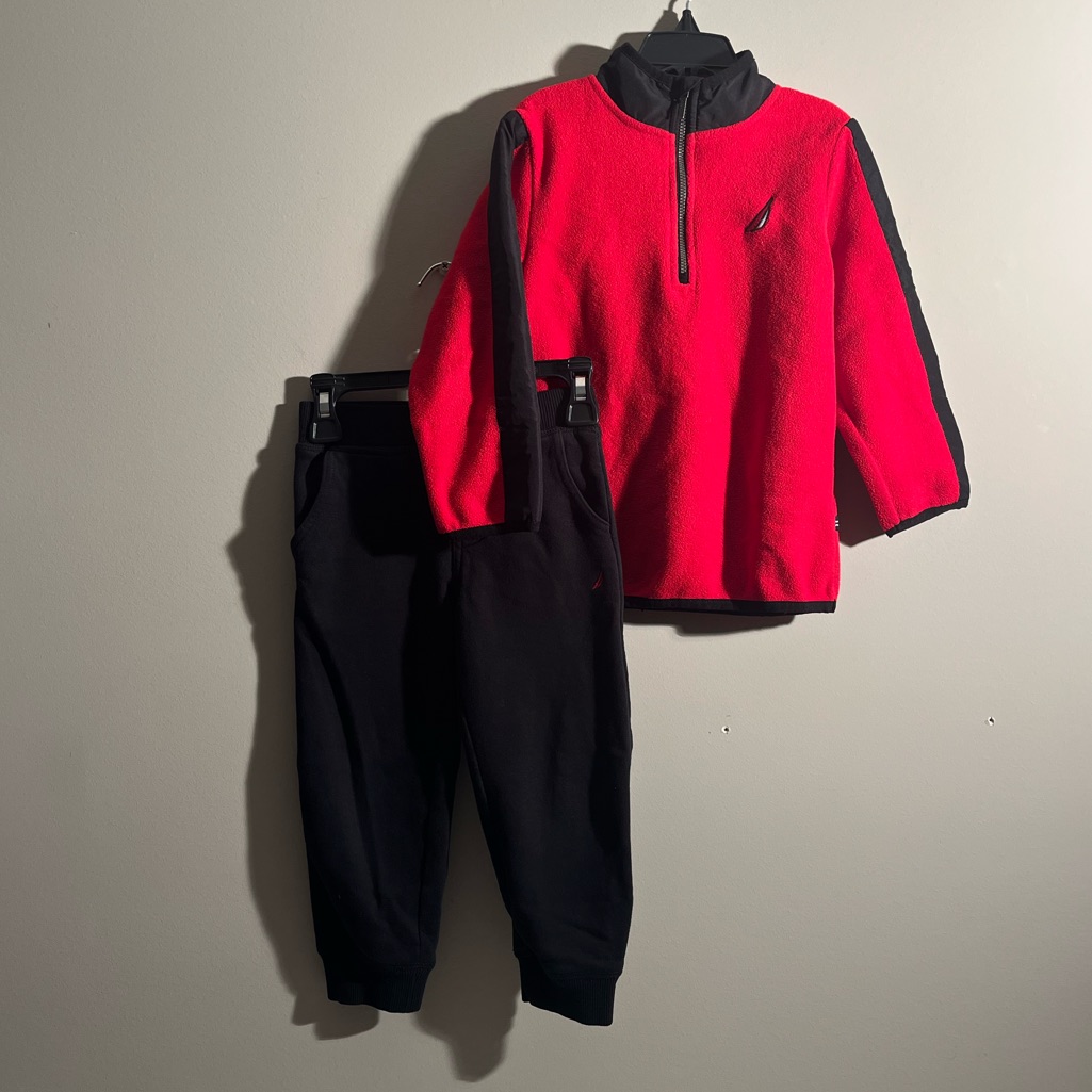 Nautica Fleece 1/4-1/2 Zip Pullover And Matching Pants